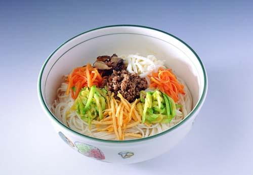 八鲜云南过桥米线