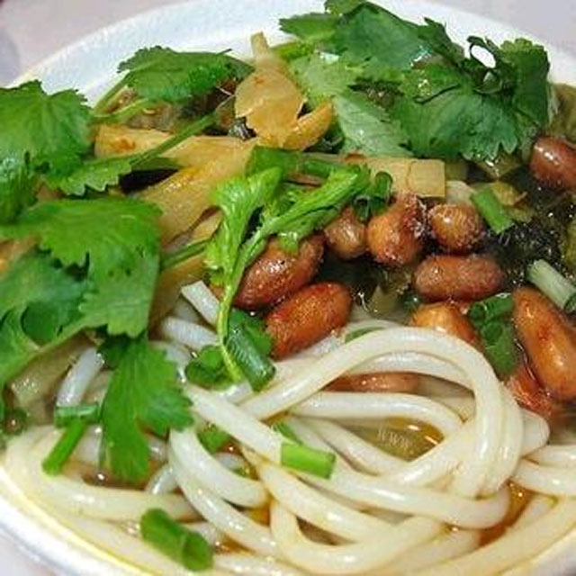 尝不忘卤菜米粉