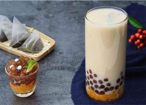 C多多奶茶