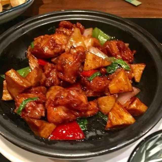 黄铭宇黄焖鸡米饭