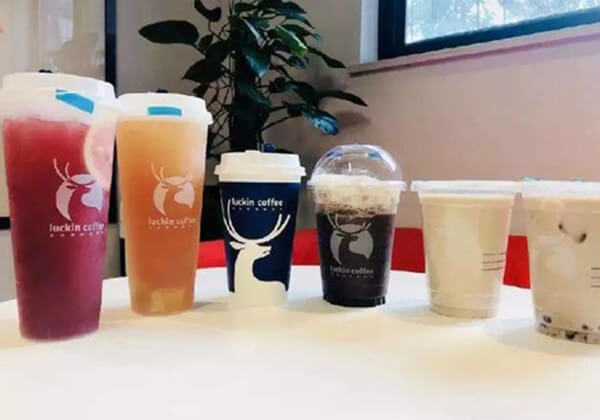 瑞幸咖啡的咖啡与茶